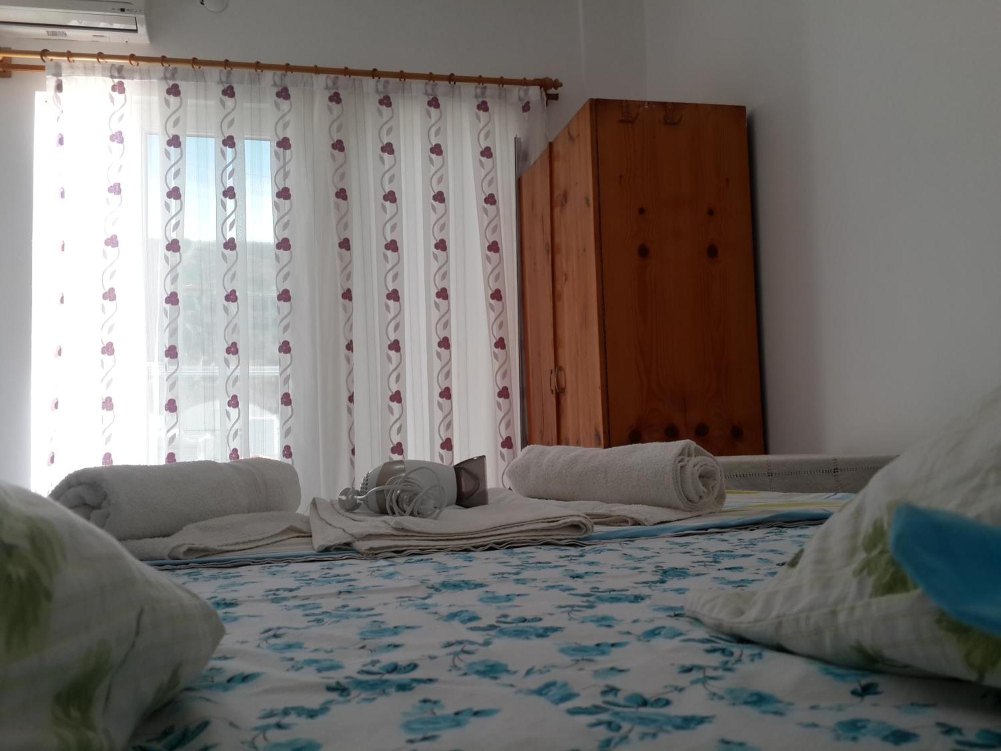 Rose Hotel B&B باتارا الغرفة الصورة